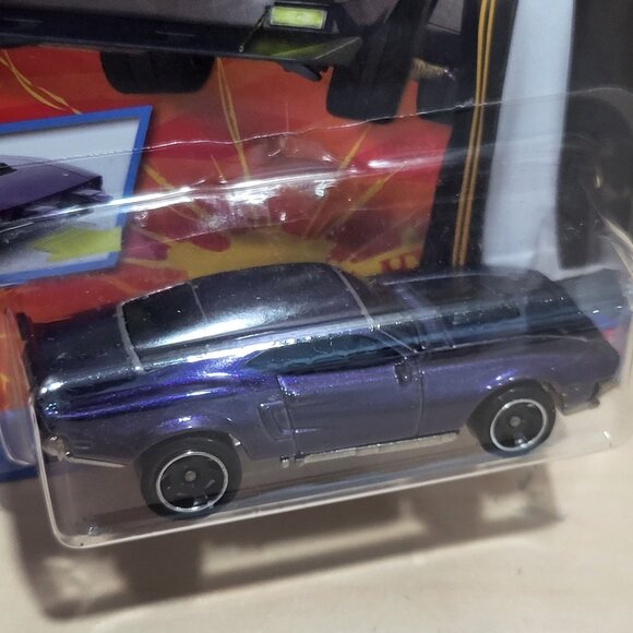 Hot Wheels Diecast Vehicle Purple Ion Motors Thresher Fast & Furious Spy Racers - Picture 3 of 10